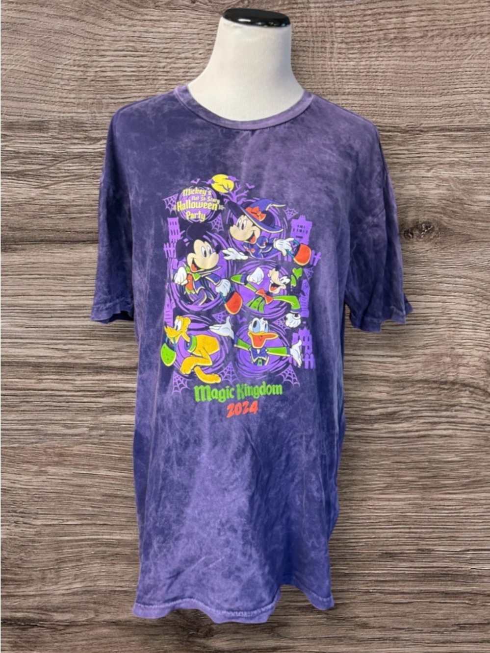 2024 Disney WDW Mickey's Not So Scary Halloween Glow In The Dark XL